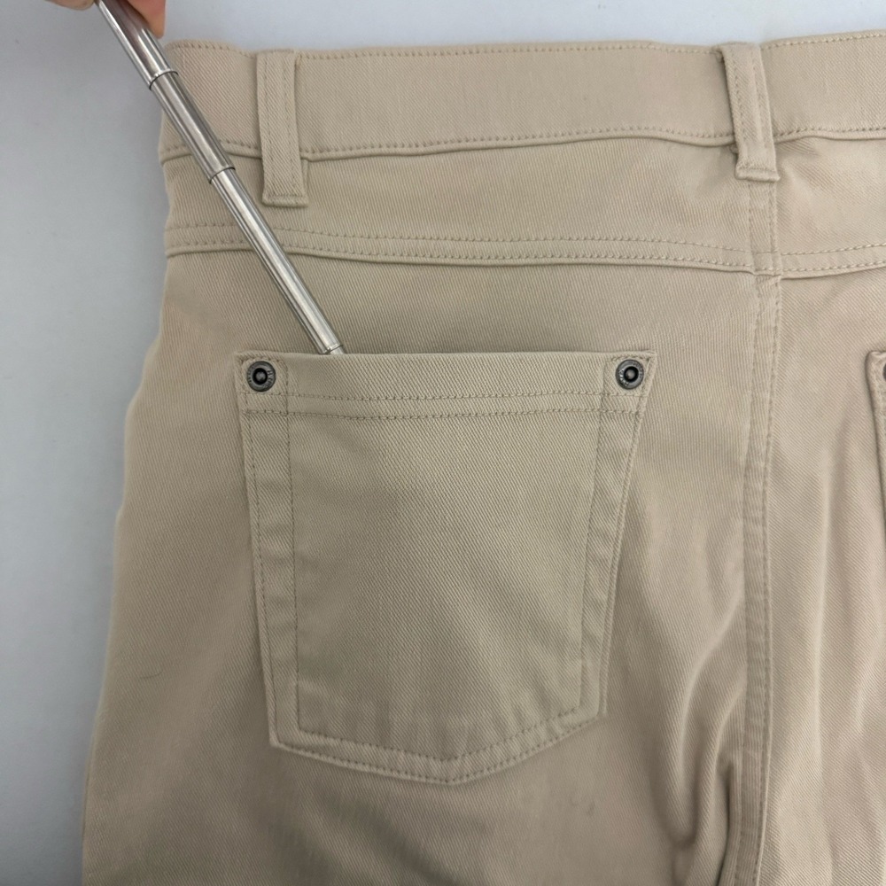 Hue Bootcut Khaki Legging Pants Size Large Stretchy Office Career Comfort - Picture 8 of 9